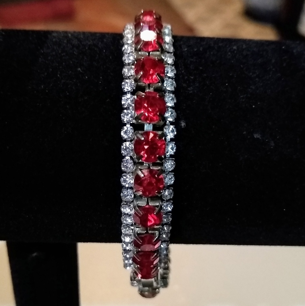 Red CZ fashion bracelet